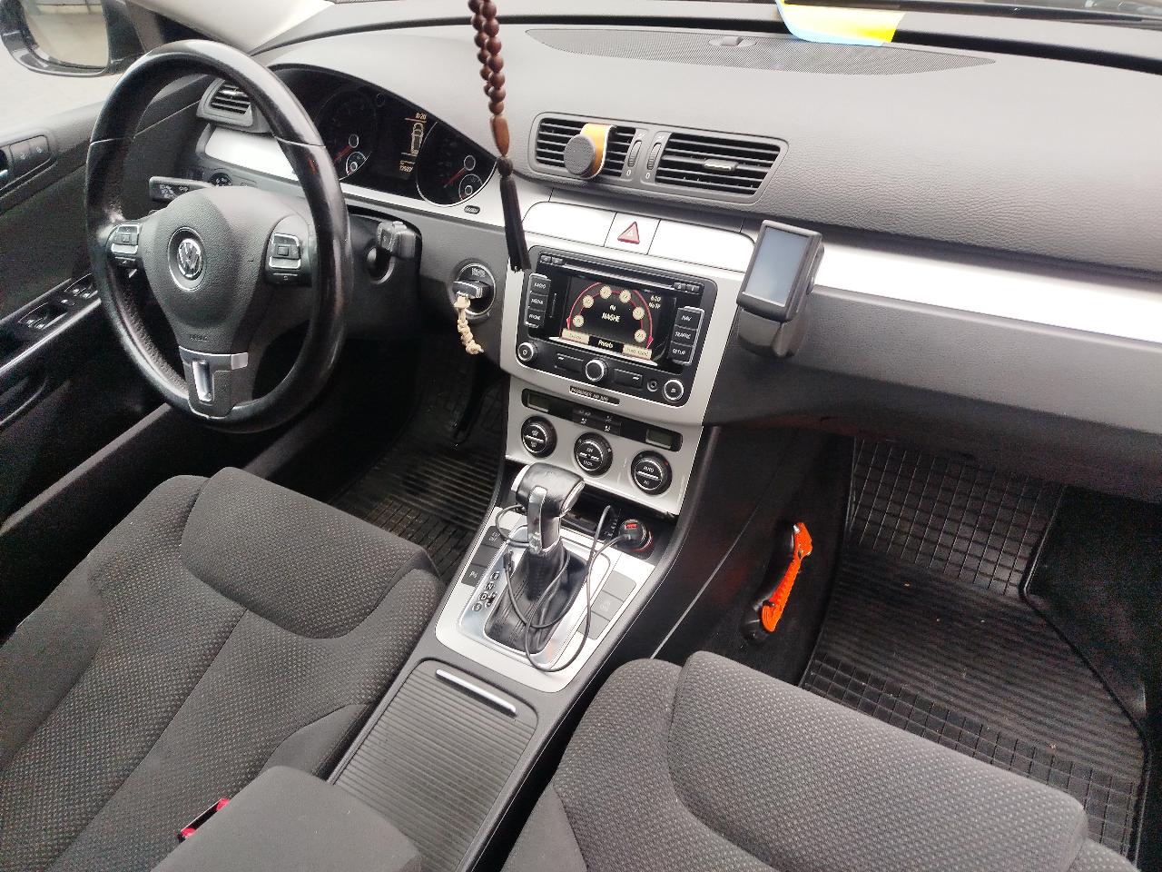 Volkswagen Passat 2009, Київ, $7 366 - зображення 2