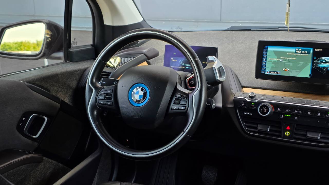 BMW i3 - фото 21