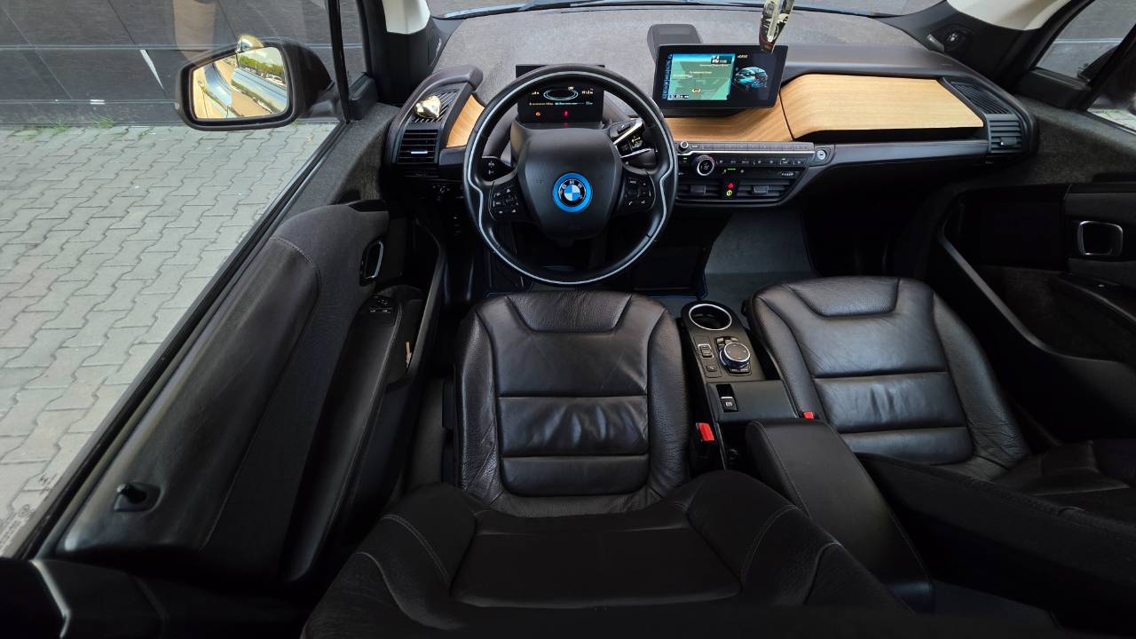 BMW i3 - фото 27
