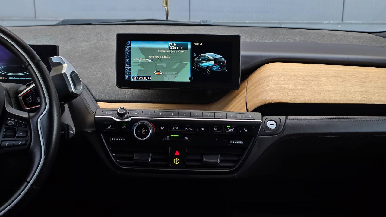 BMW i3 - фото 22