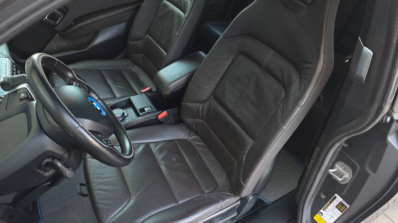 BMW i3 - фото 38
