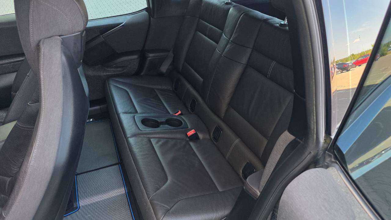 BMW i3 - фото 31