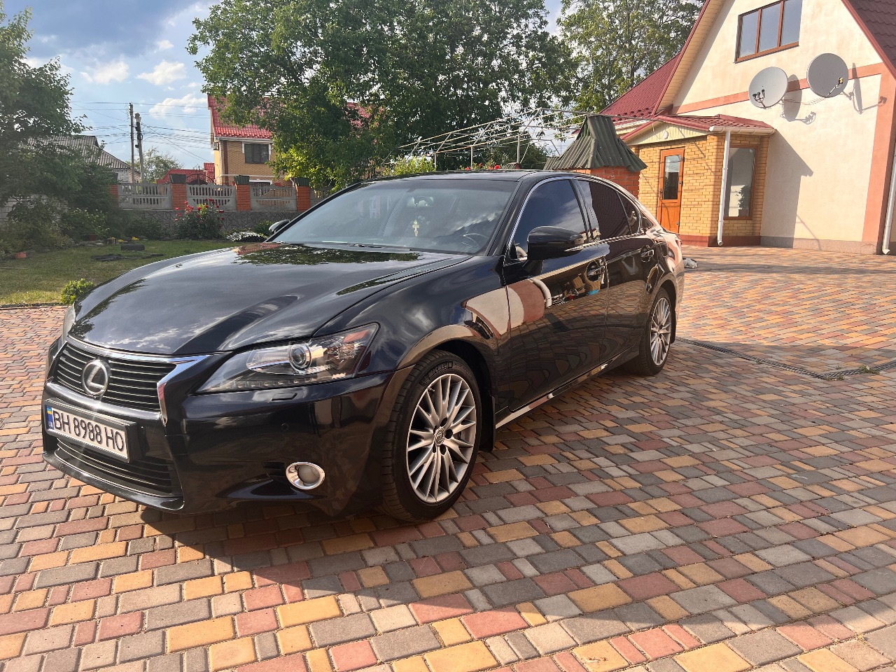 Lexus GS - фото 7