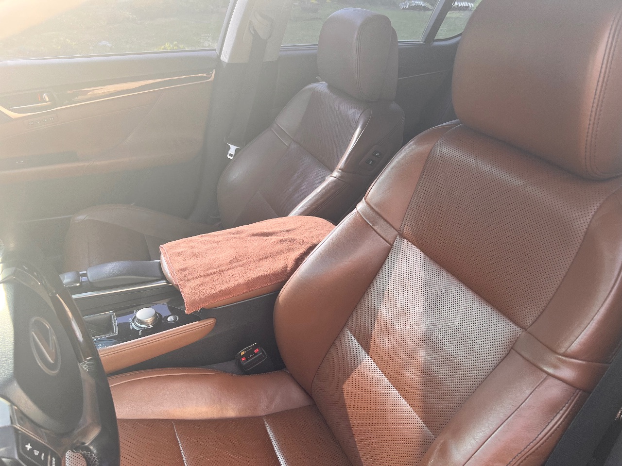 Lexus GS - фото 12