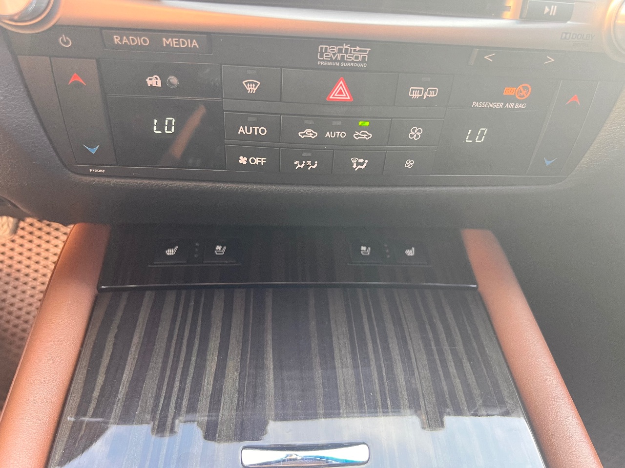 Lexus GS - фото 19