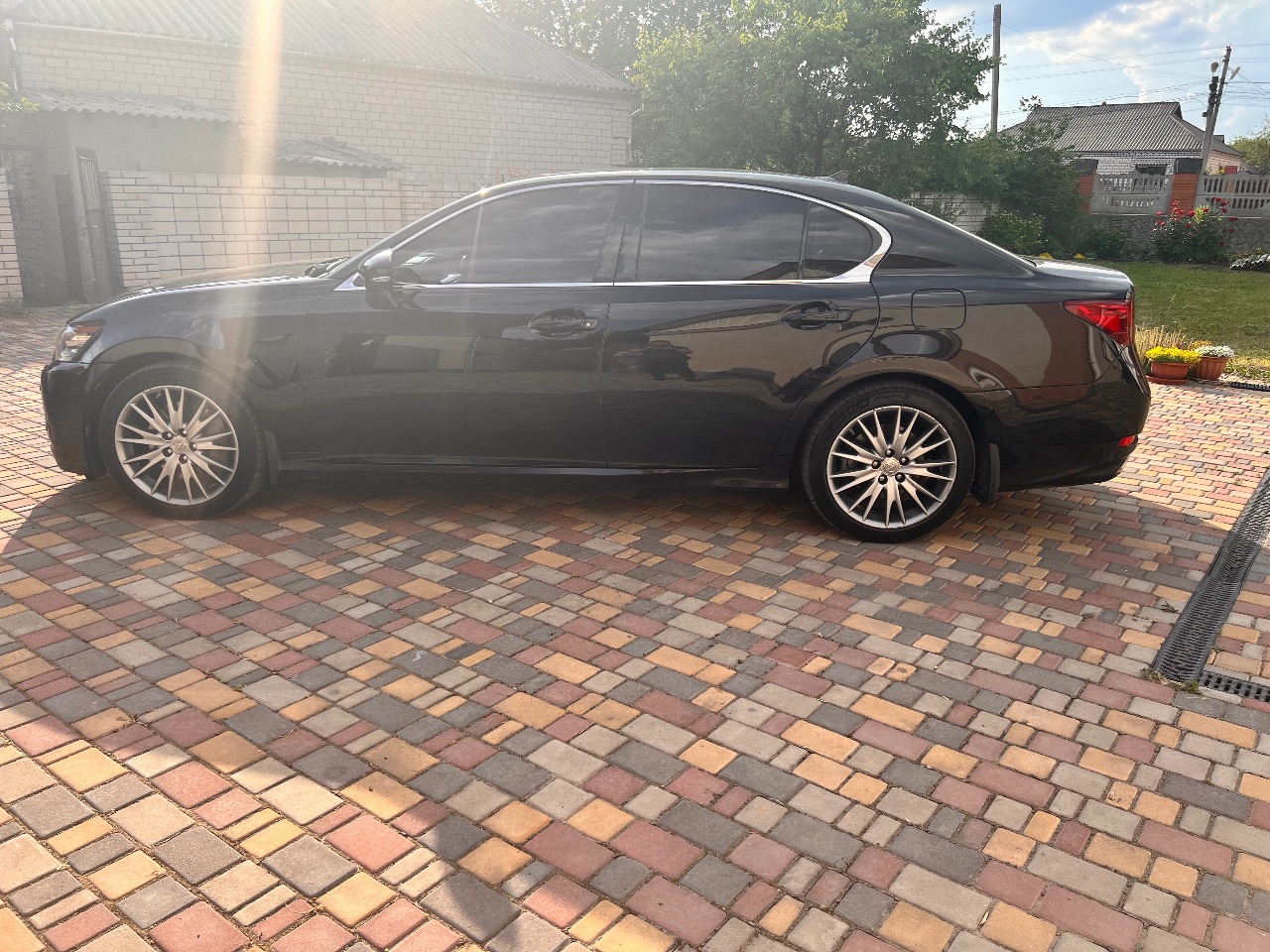 Lexus GS - фото 6