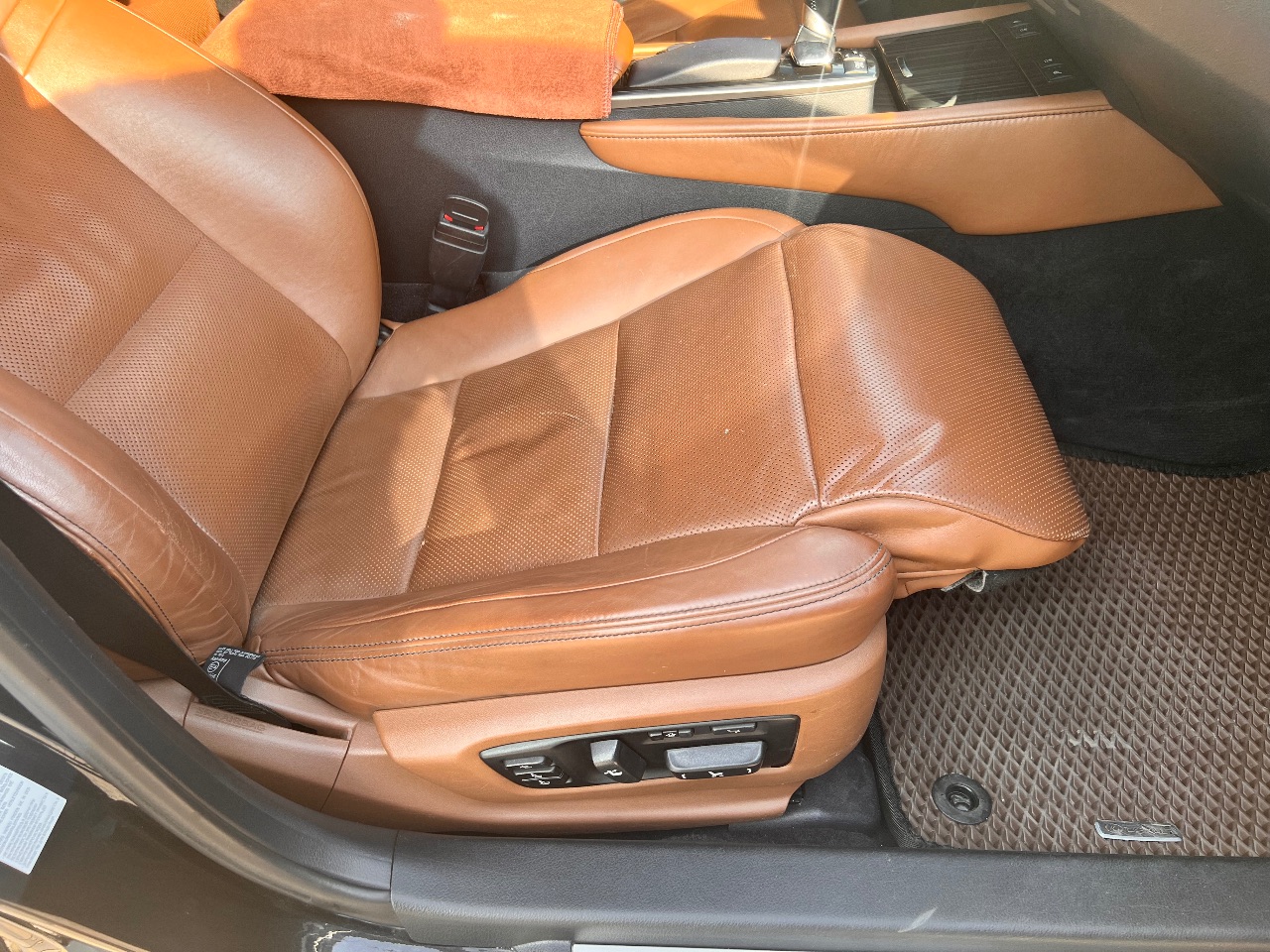 Lexus GS - фото 22