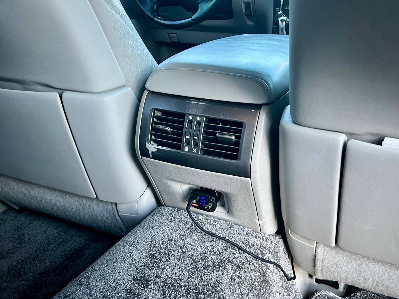 Lexus LS - фото 24