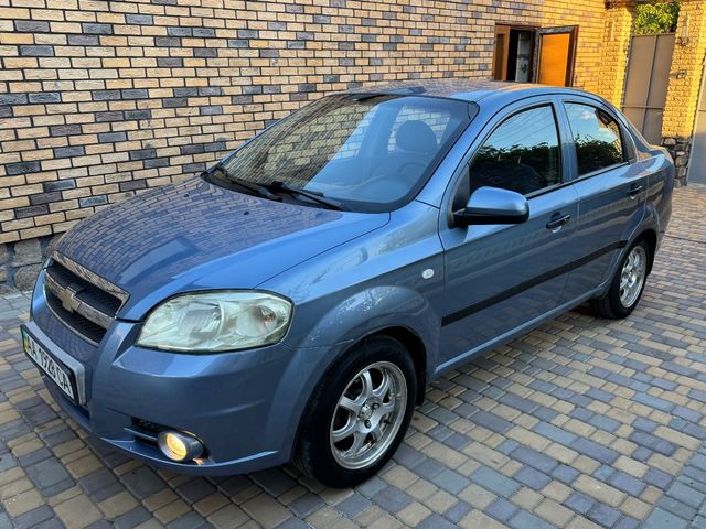 Chevrolet Aveo - фото 2