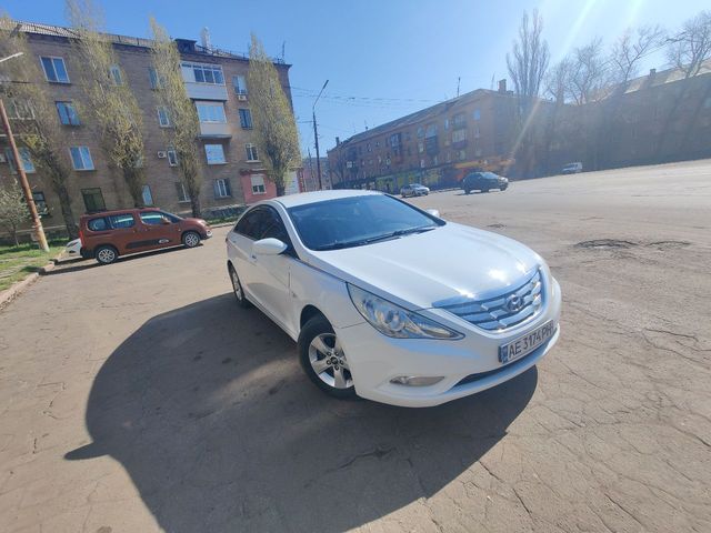 Hyundai Sonata - зображення 1