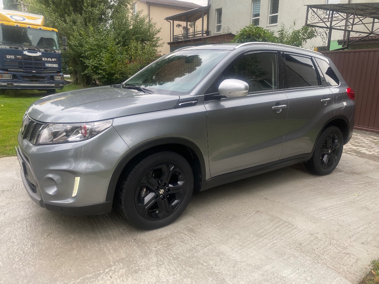 Suzuki Vitara - фото 3