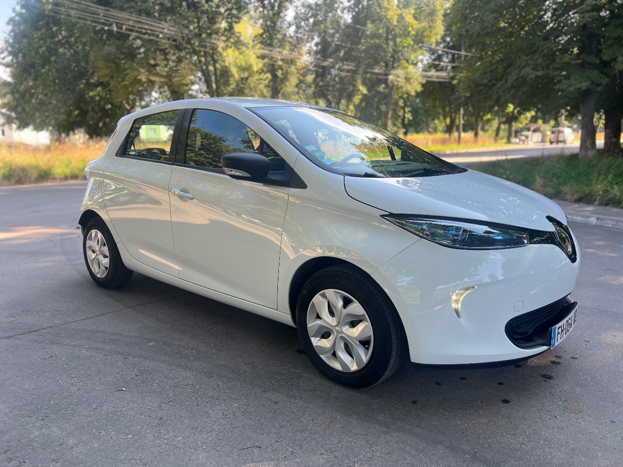Renault ZOE - фото 4