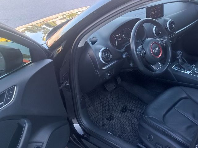 Audi A3 - фото 5