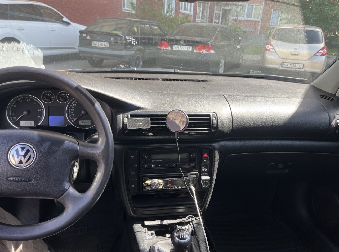 Volkswagen Passat - фото 8