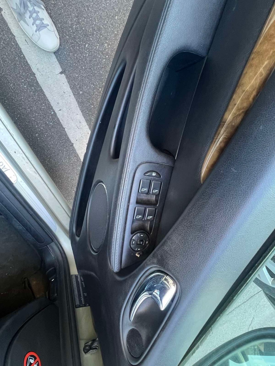 Jaguar X-Type - фото 9