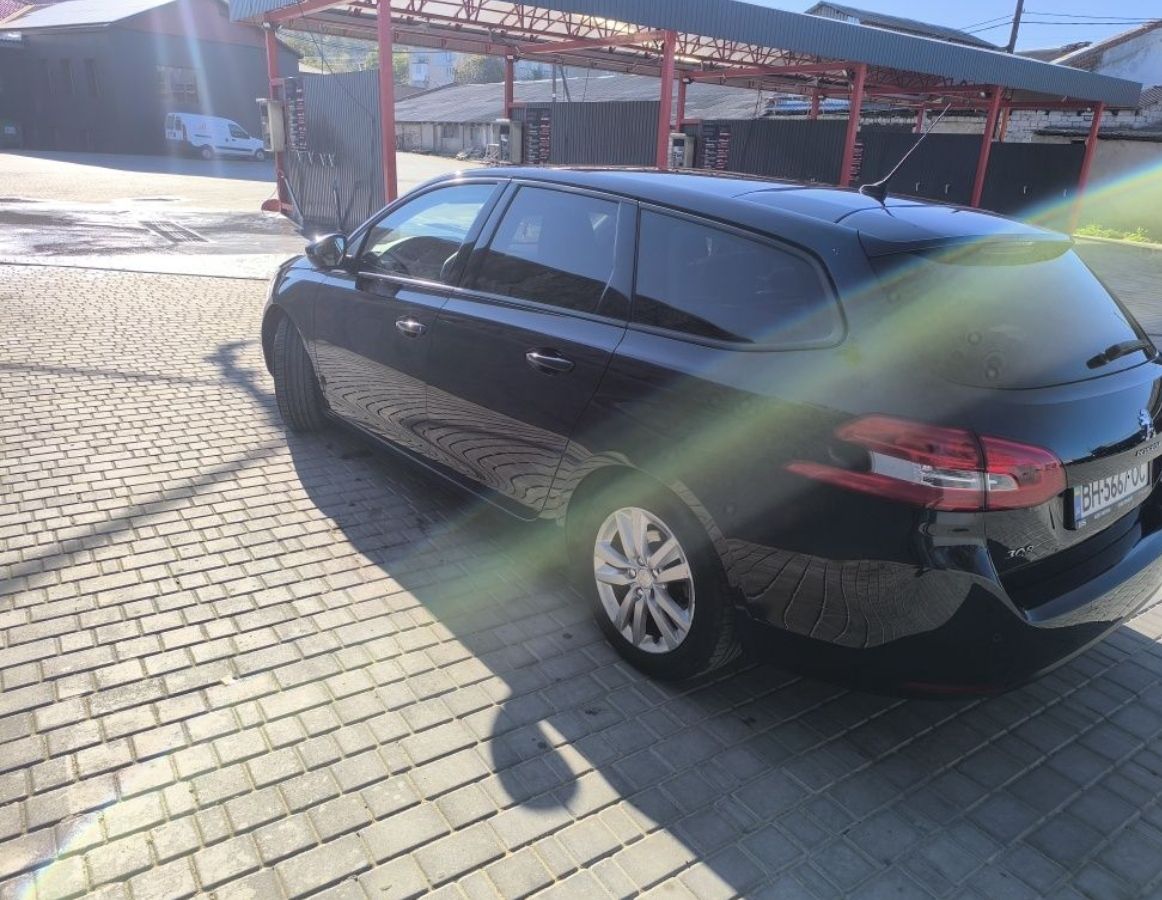 Peugeot 308 - фото 4