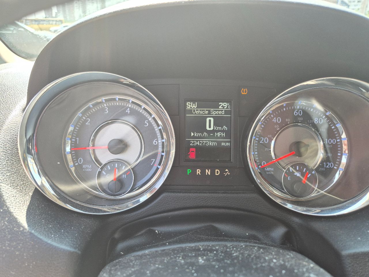 Chrysler Town & Country - фото 11