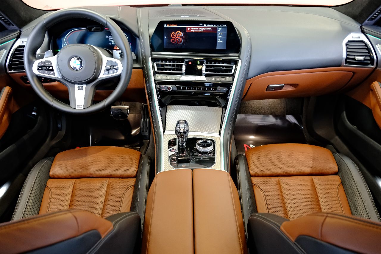 BMW 8 серії - фото 7