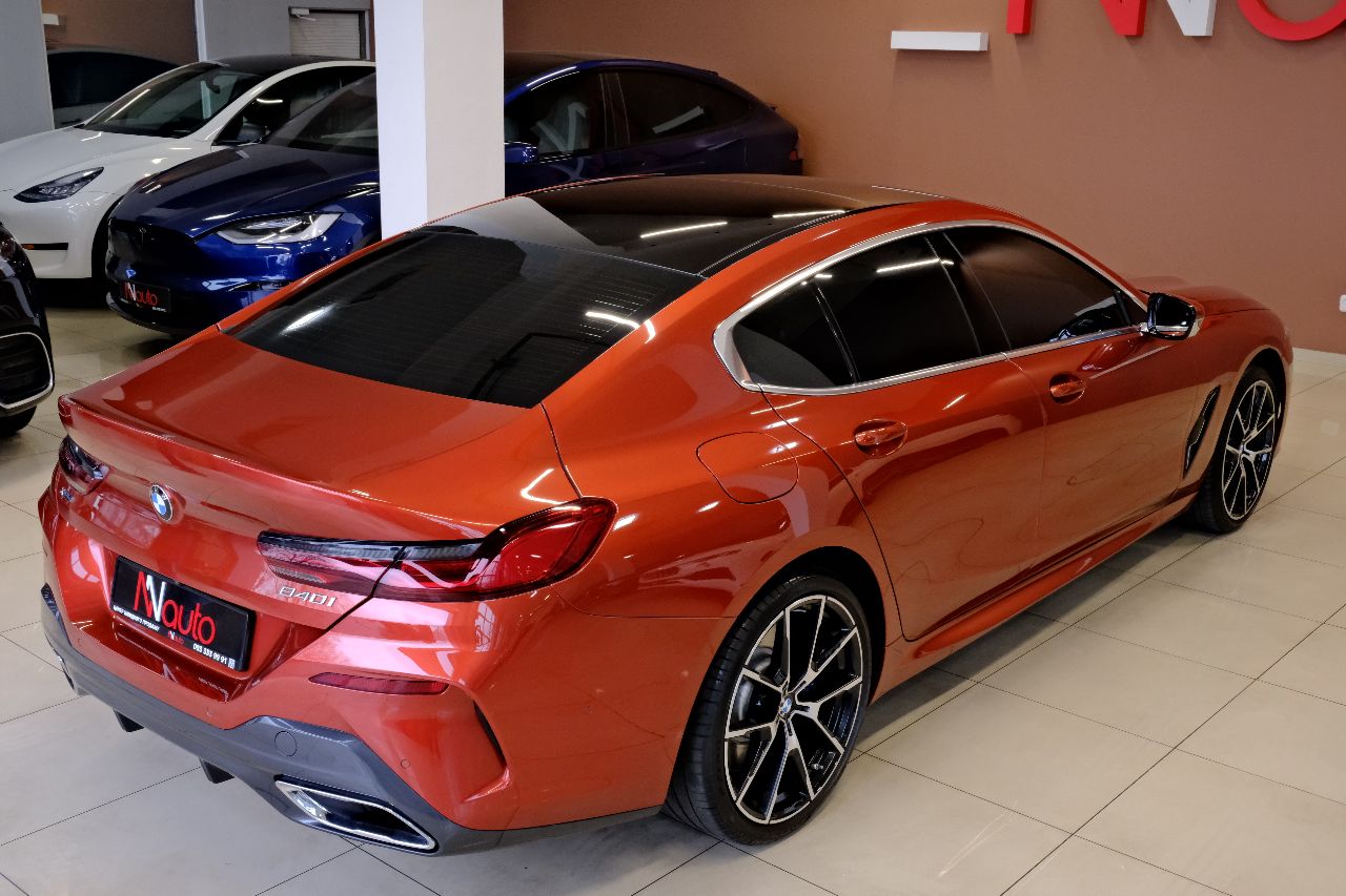 BMW 8 серії - фото 5