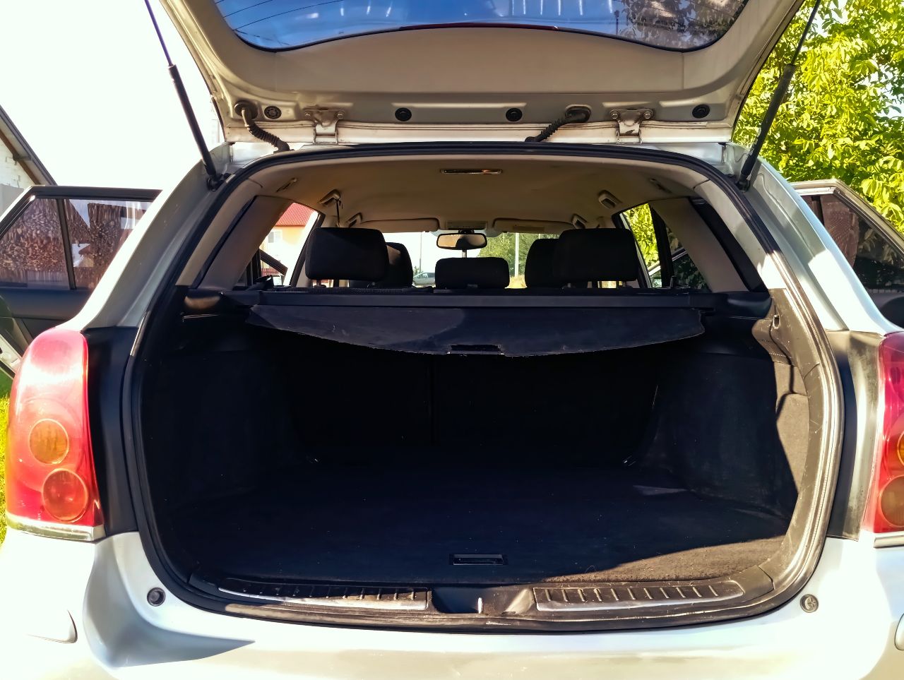 Toyota Avensis - фото 29