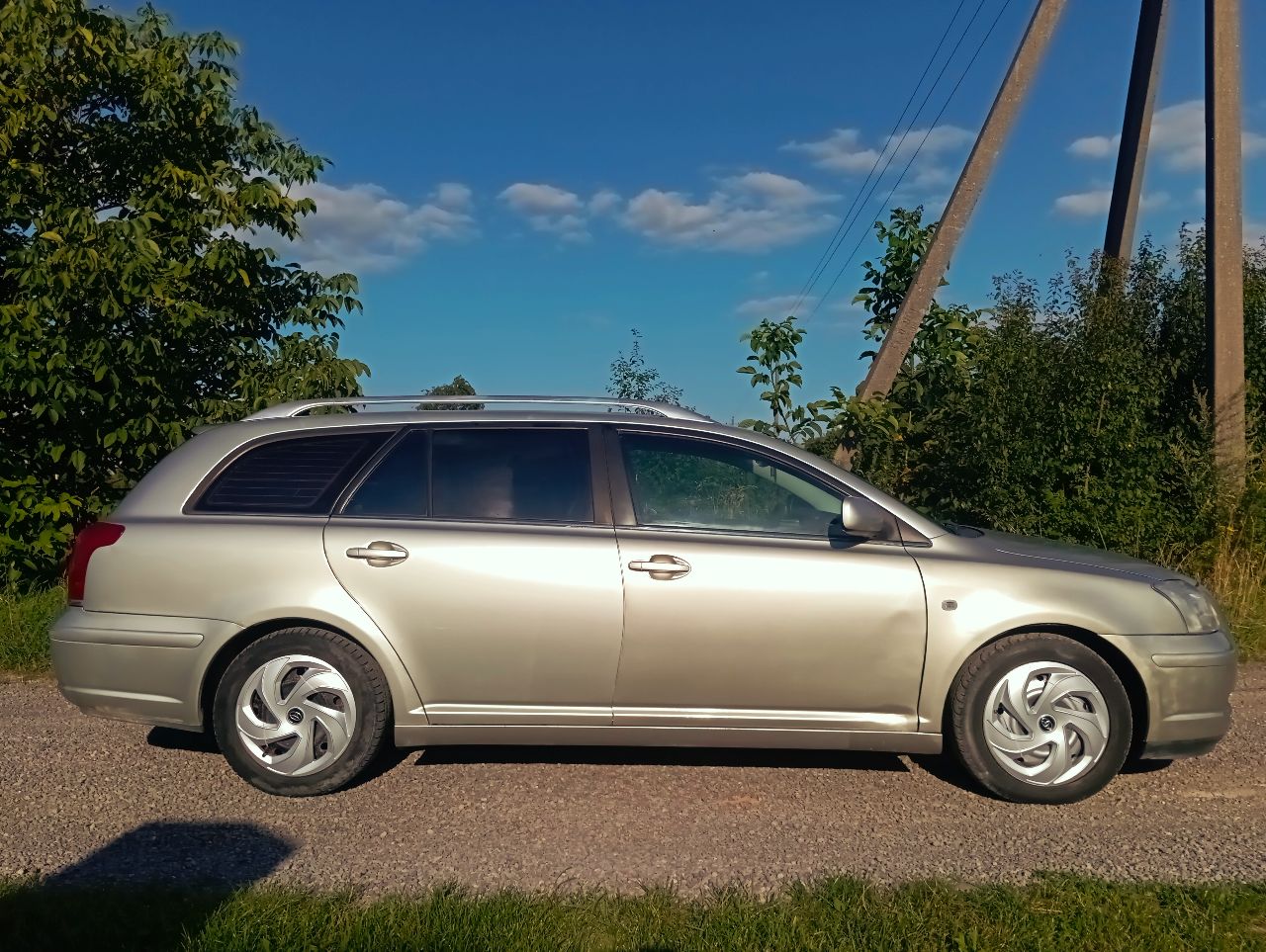 Toyota Avensis - фото 33