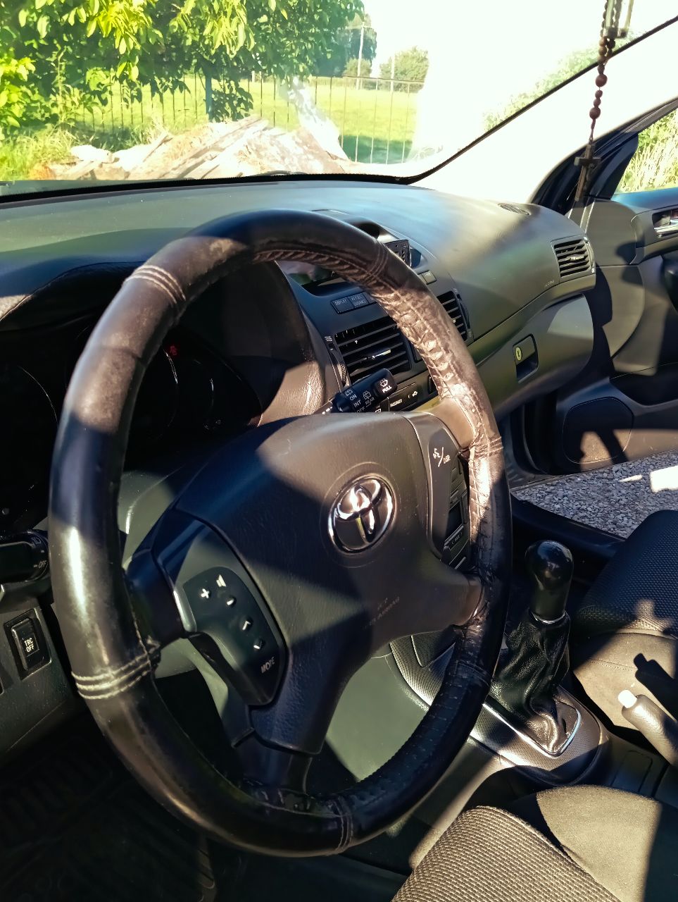 Toyota Avensis - фото 22