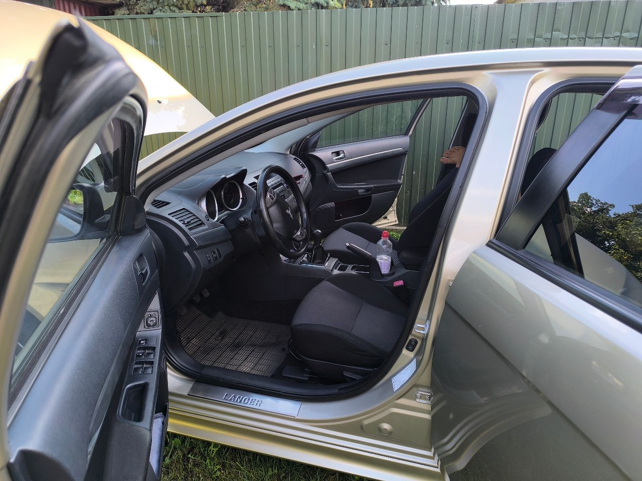 Mitsubishi Lancer - фото 5