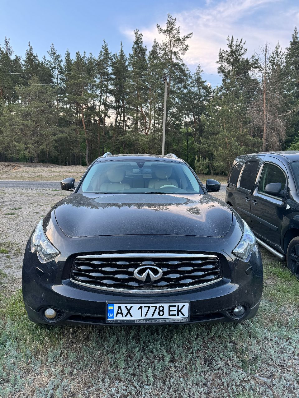 Infiniti FX - фото 2