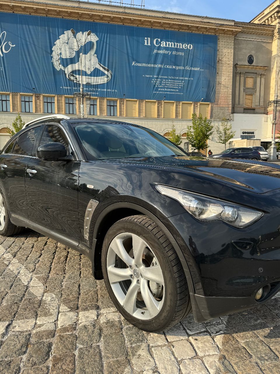 Infiniti FX - фото 5