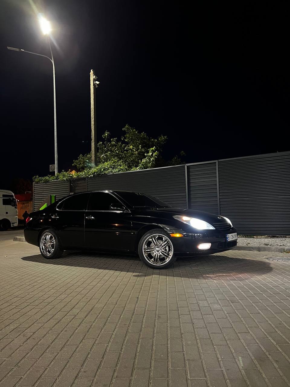 Lexus ES - фото 7