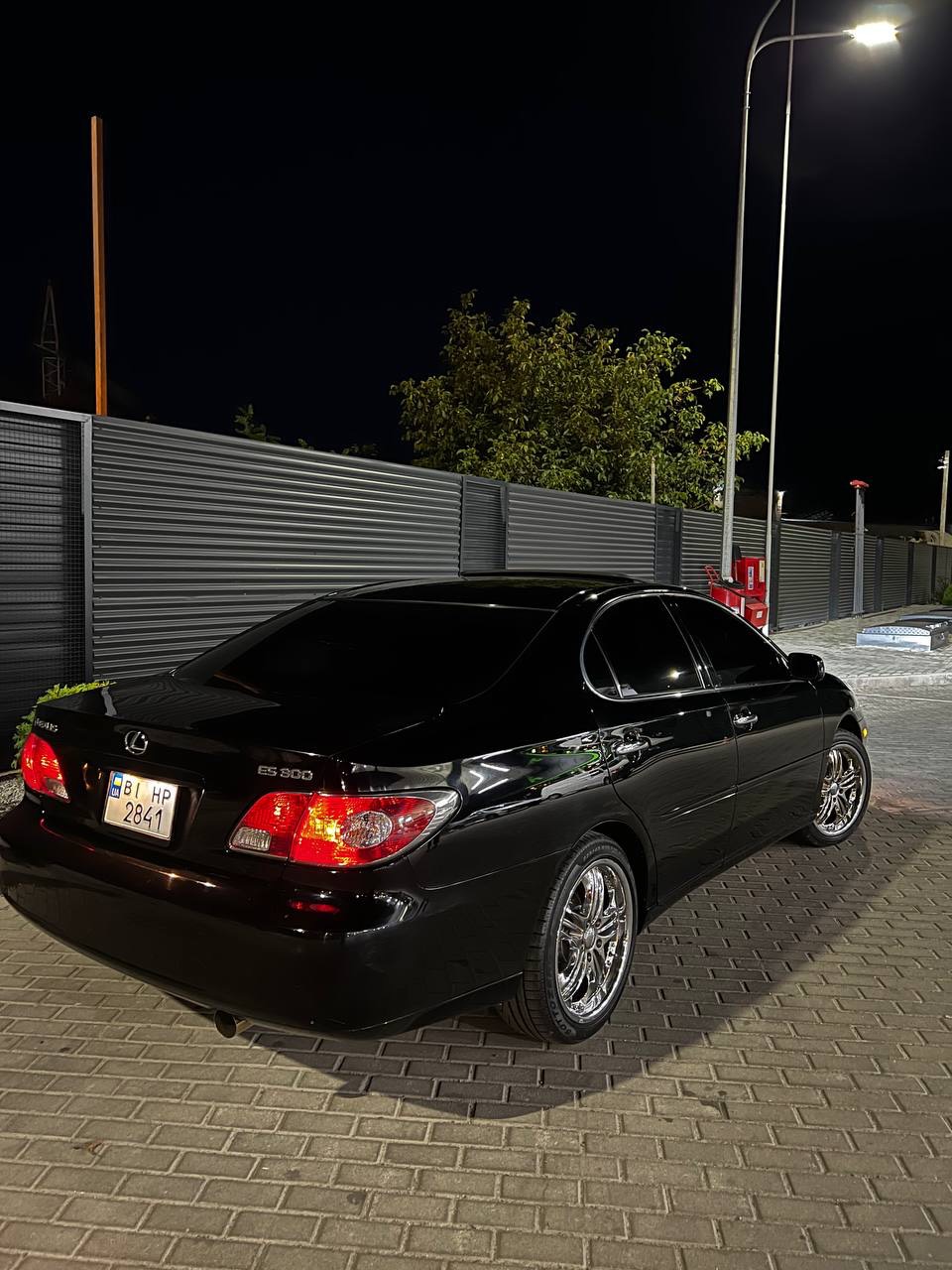 Lexus ES - фото 9