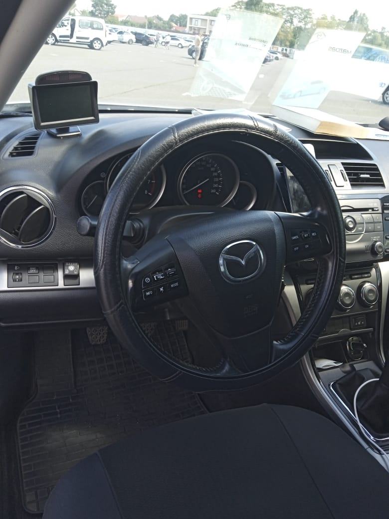 Mazda 6 - фото 10