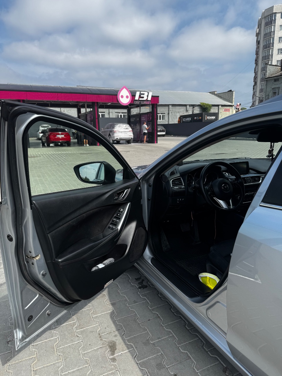 Mazda 6 - фото 12