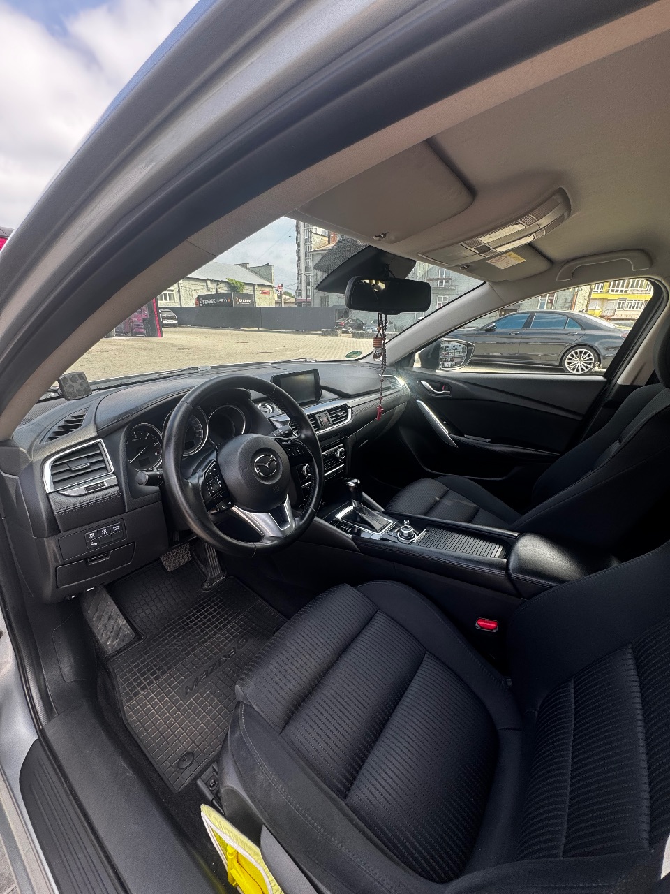 Mazda 6 - фото 16