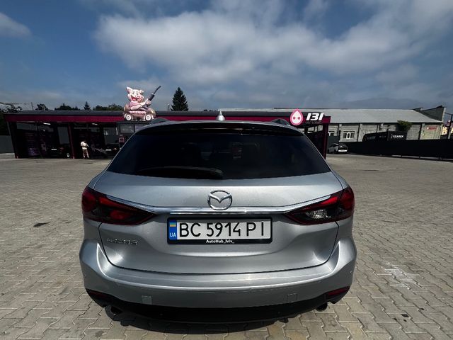 Mazda 6 - фото 4
