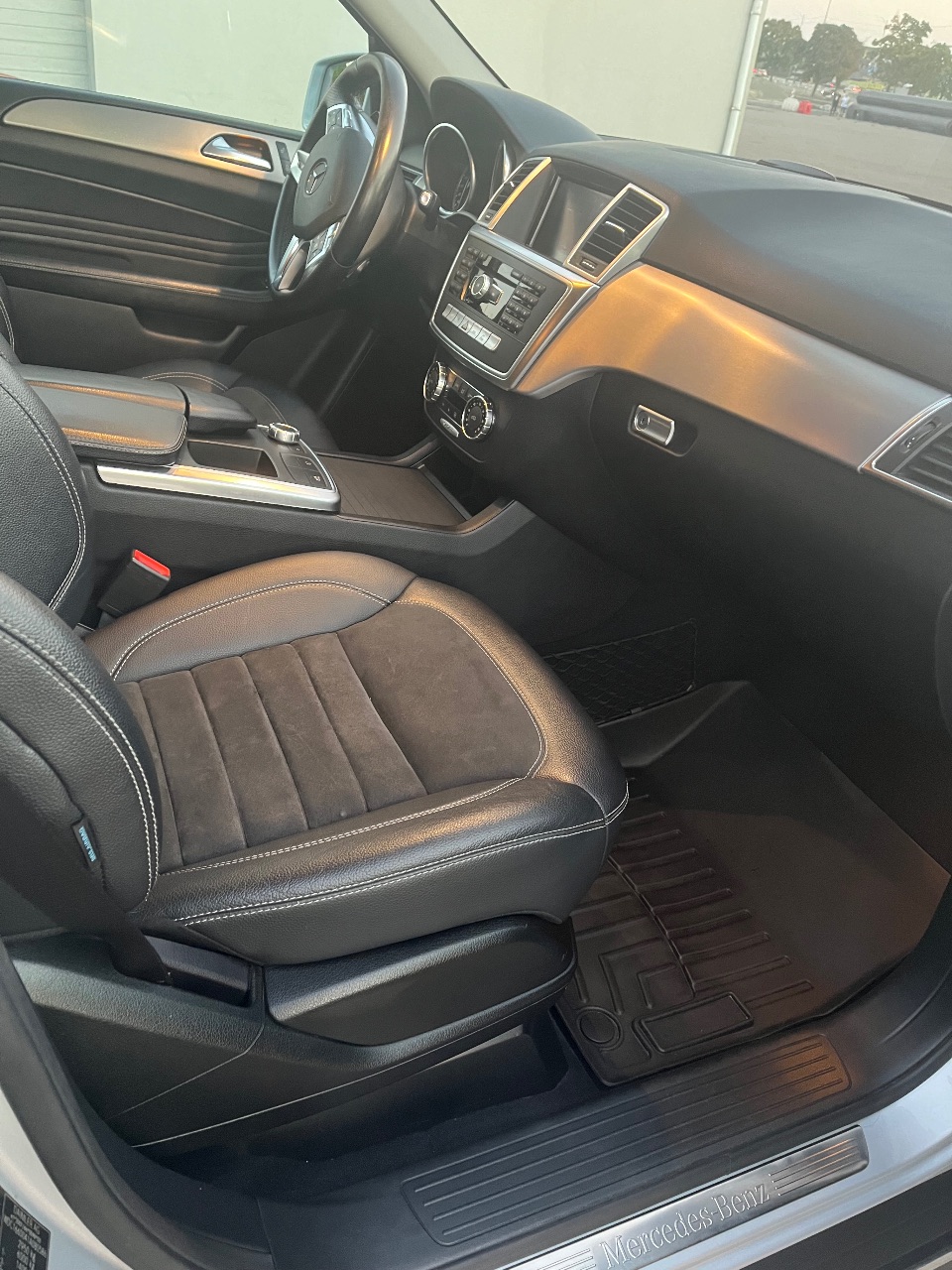 Mercedes-Benz M-Класс - фото 5