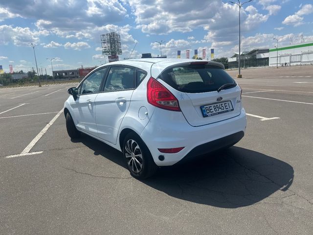 Ford Fiesta - зображення 4