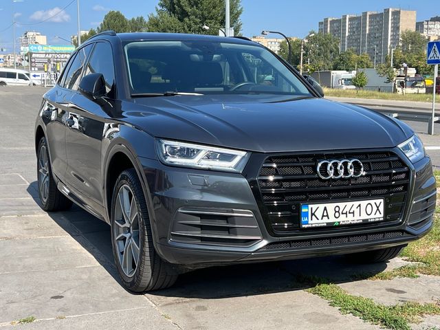 Audi Q5 - фото 3