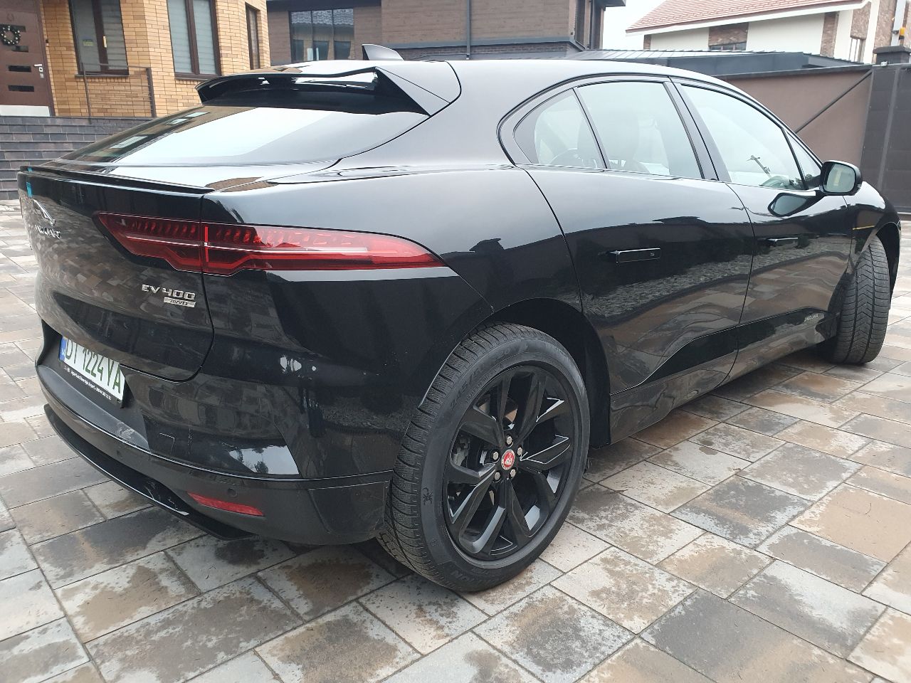 Jaguar I-Pace - фото 6