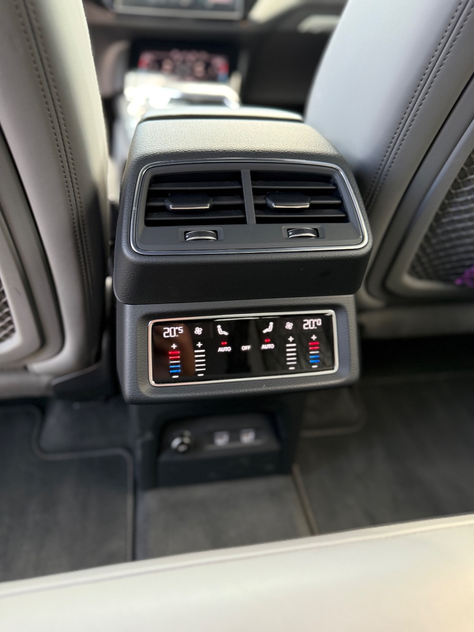 Audi e-tron Sportback - фото 6