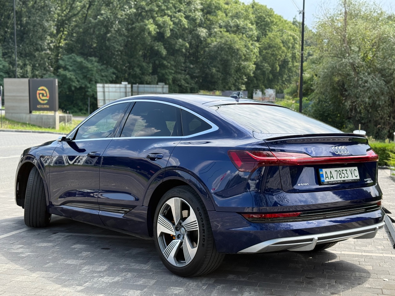 Audi e-tron Sportback - фото 3