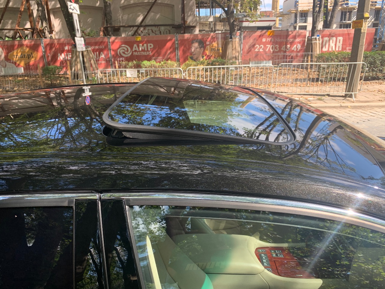 Lexus LS - фото 22