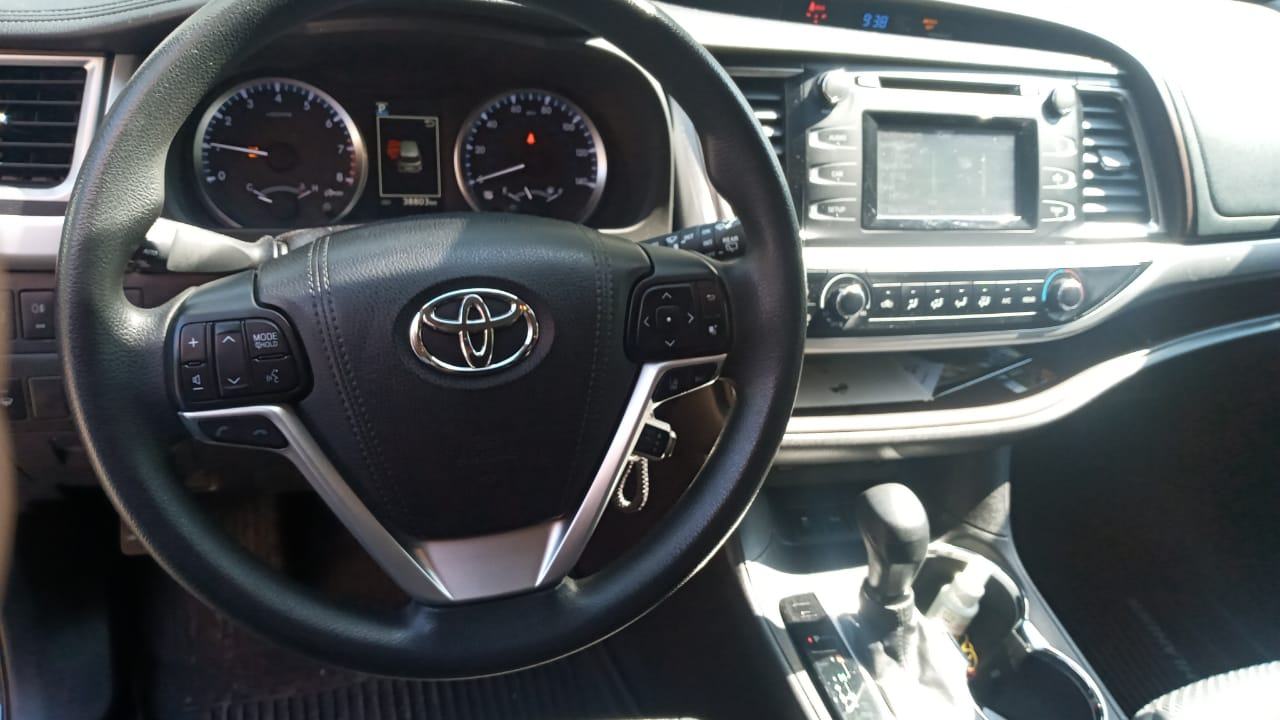 Toyota Highlander - фото 10