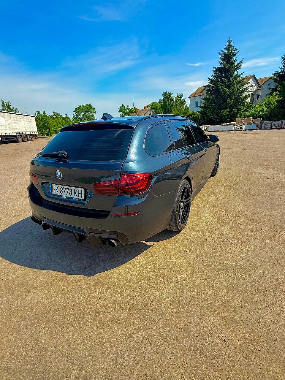 BMW 5 серії - фото 12