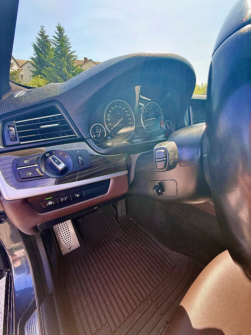 BMW 5 серії - фото 32