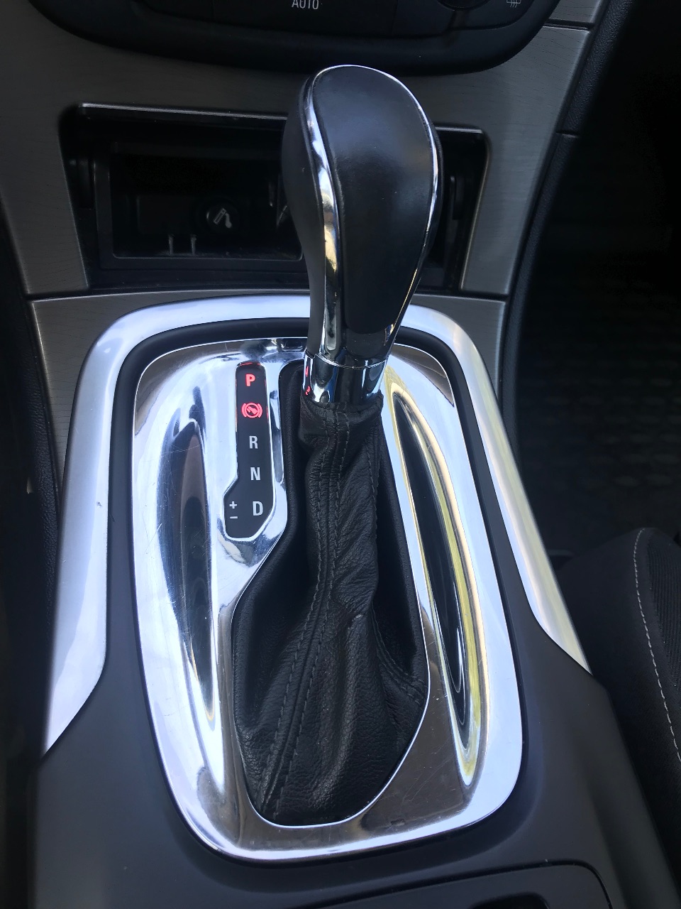 Opel Insignia - фото 12