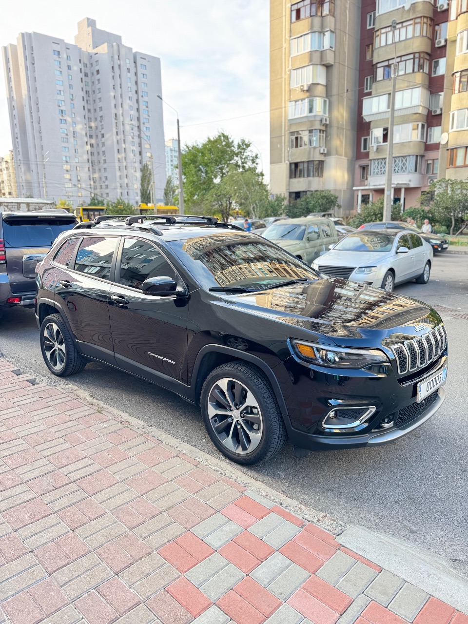 Jeep Cherokee - фото 34