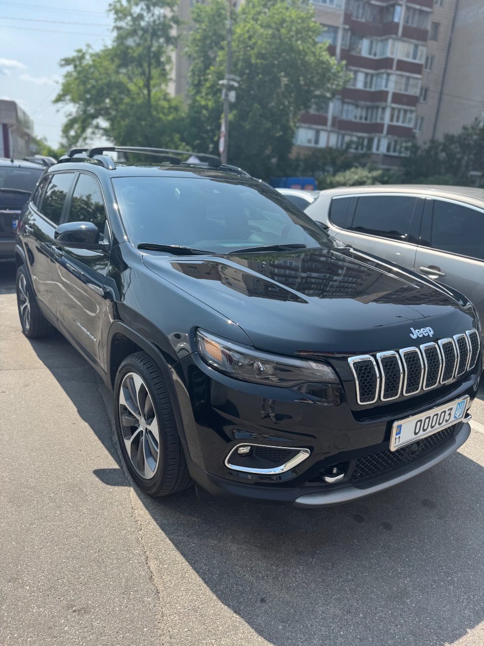 Jeep Cherokee - фото 8