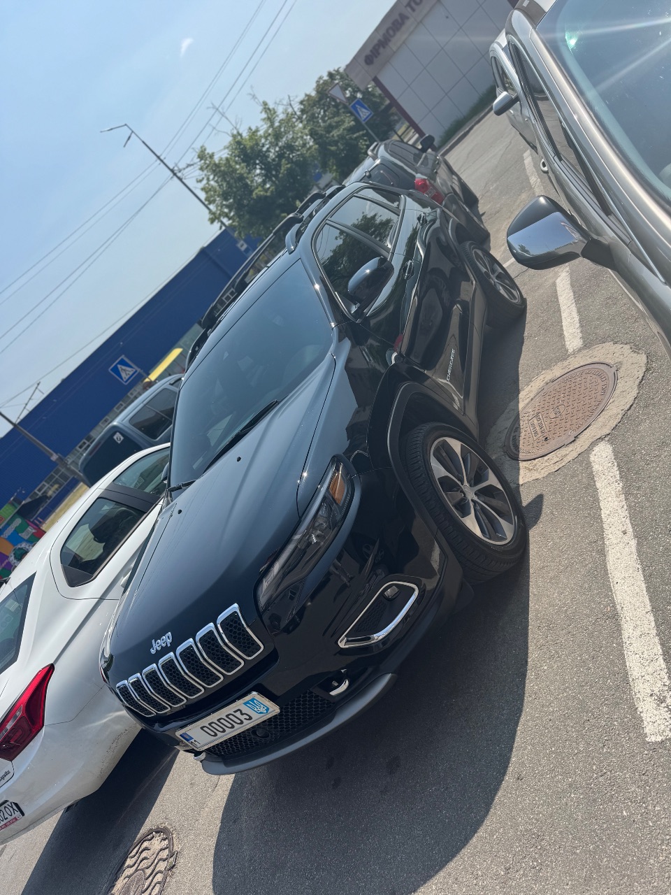 Jeep Cherokee - фото 10