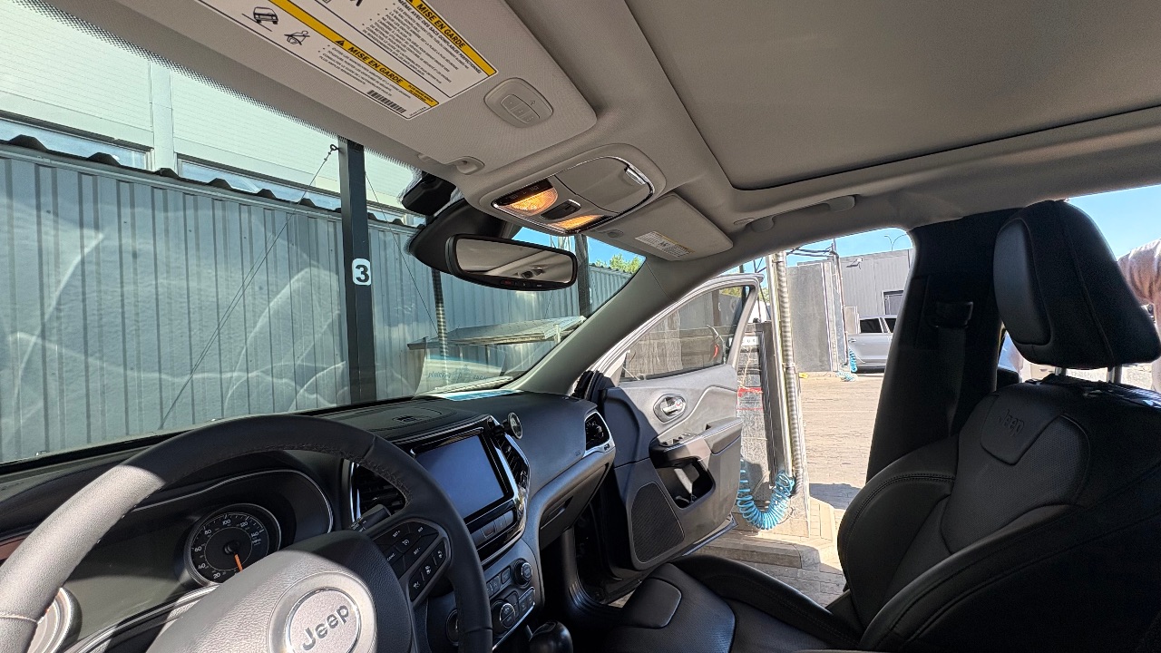 Jeep Cherokee - фото 27